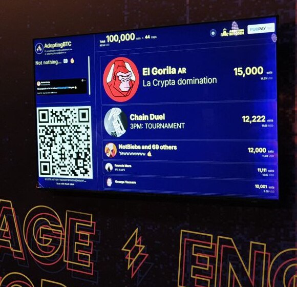 PubPay Live leaderboard on conference stage